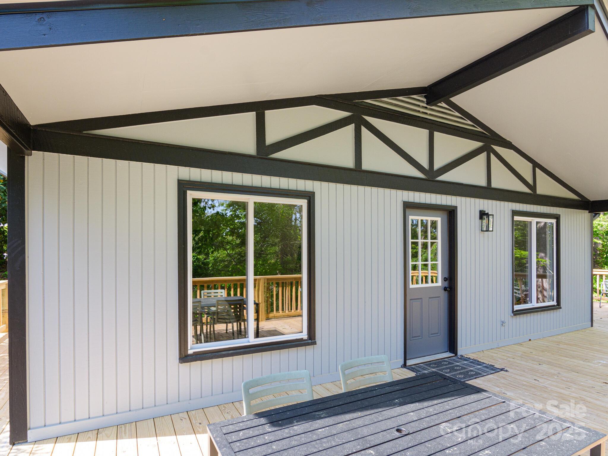 Woodland Hills - Residential