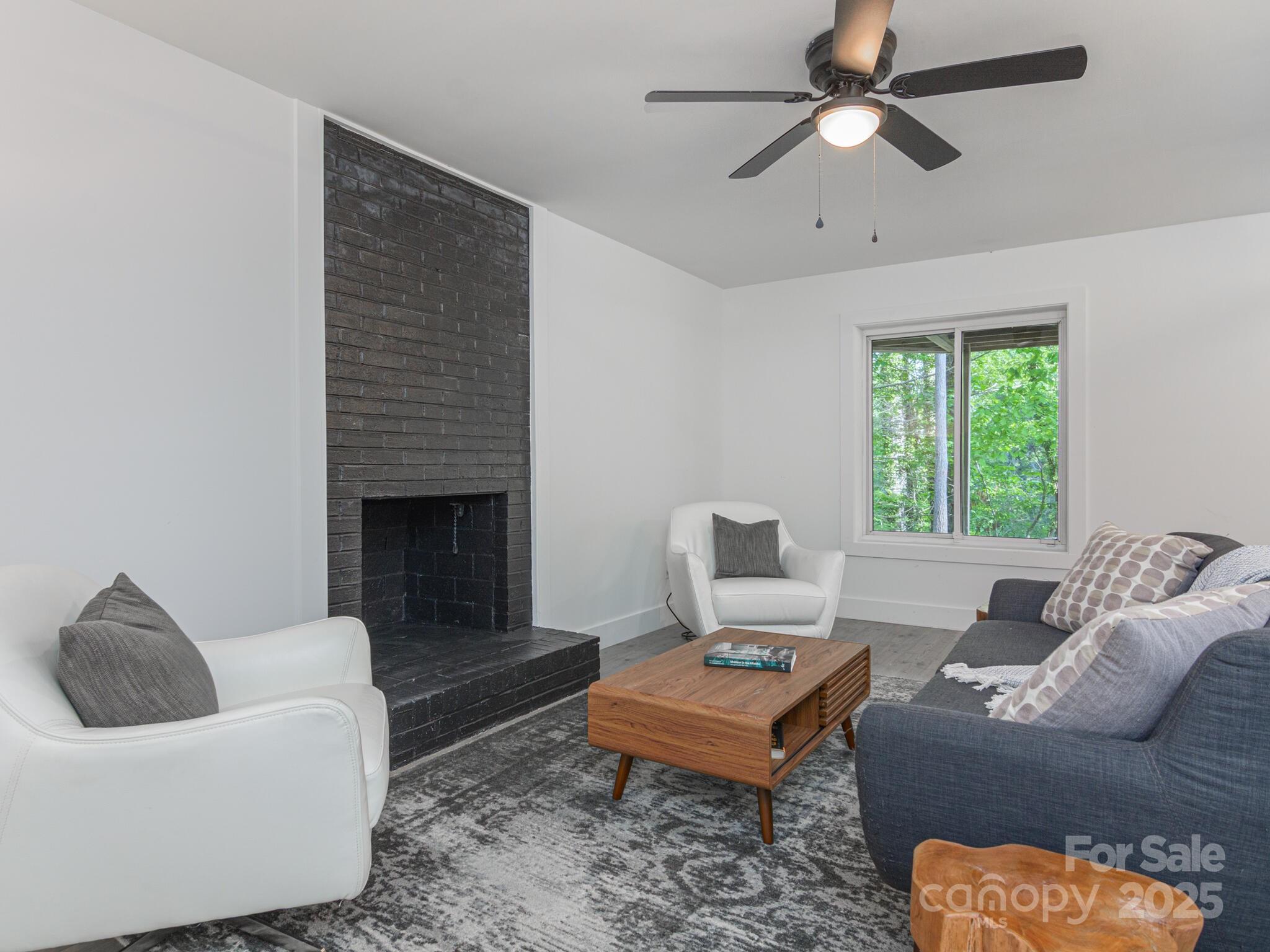 Woodland Hills - Residential