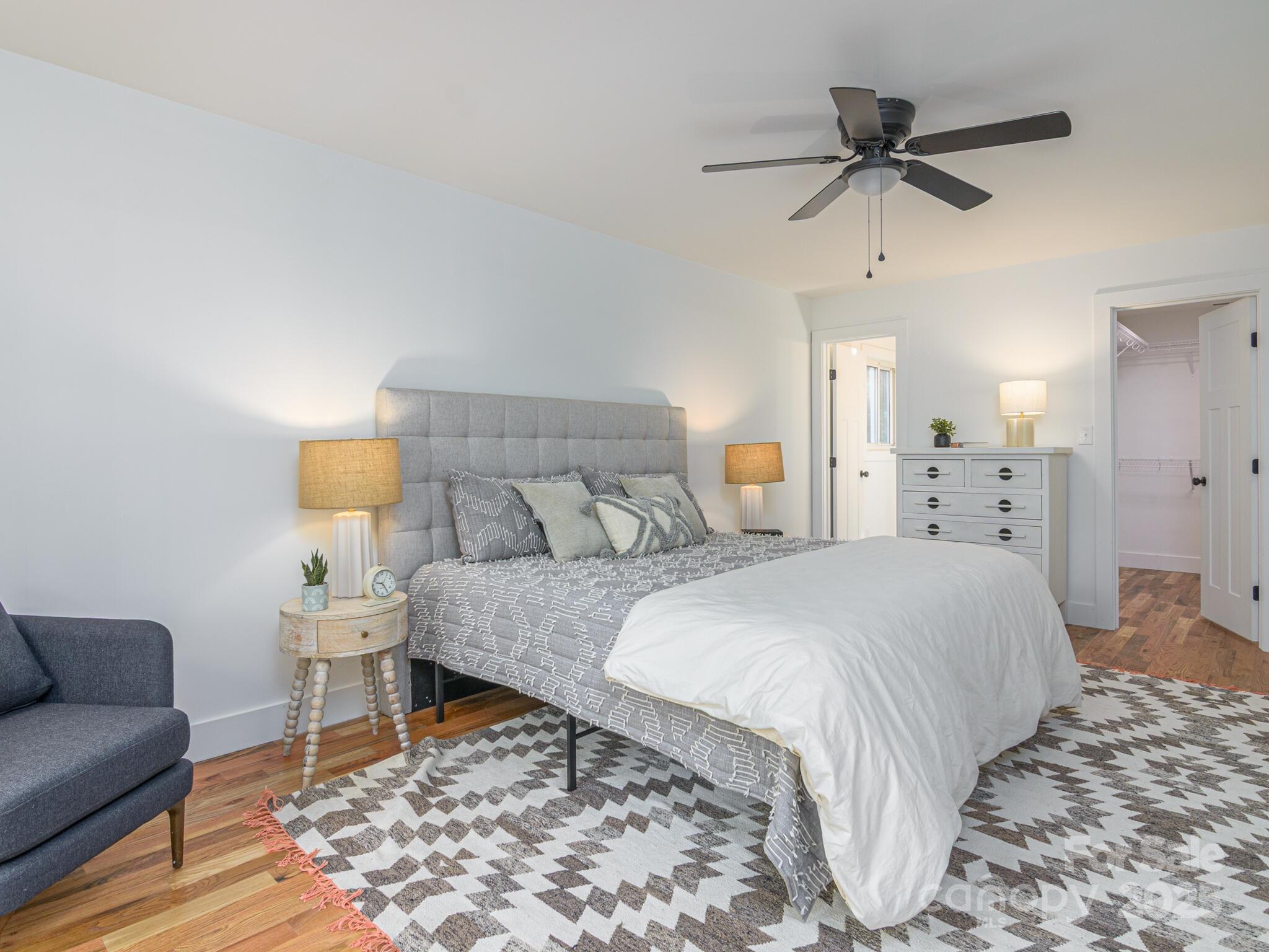 Woodland Hills - Residential