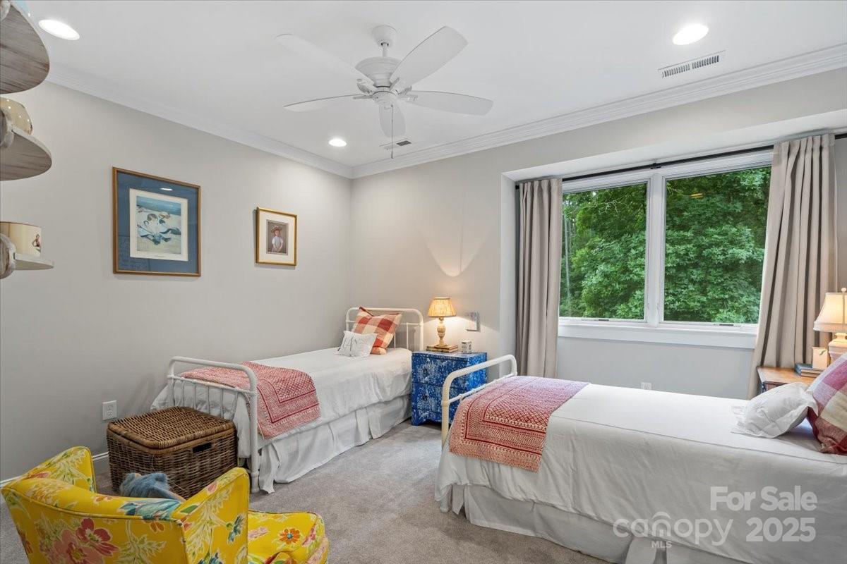 Royal Oaks - Residential