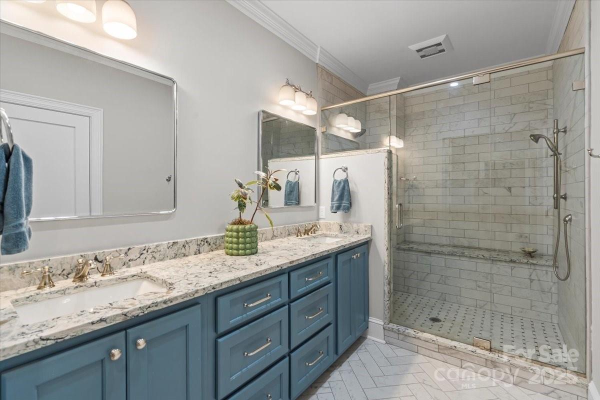 Royal Oaks - Residential