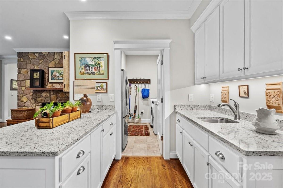 Royal Oaks - Residential