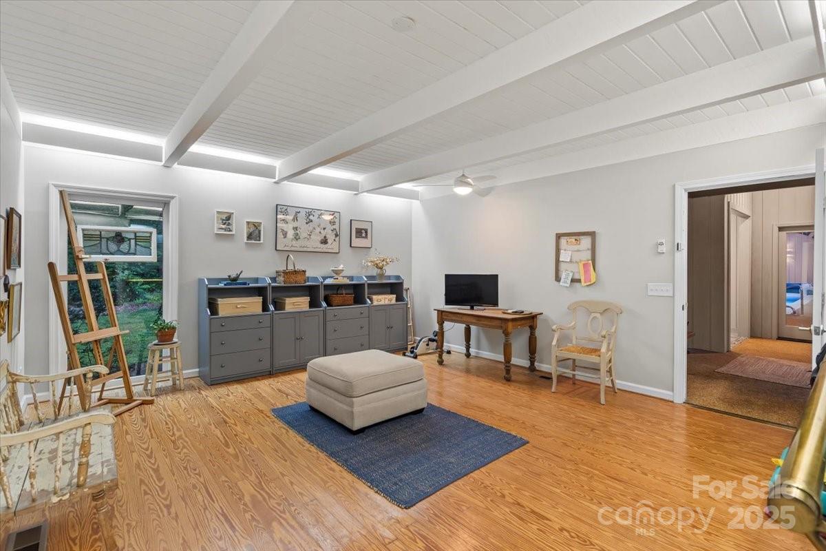 Royal Oaks - Residential