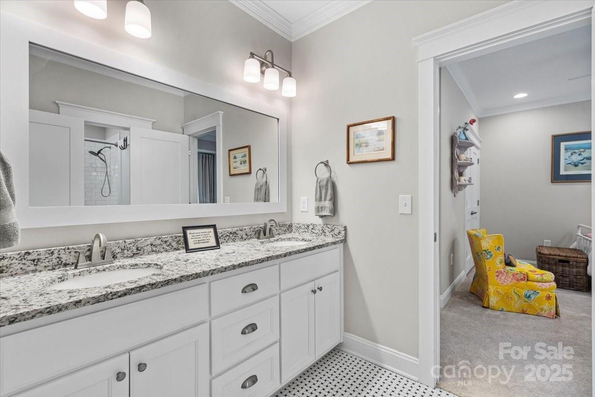 Royal Oaks - Residential