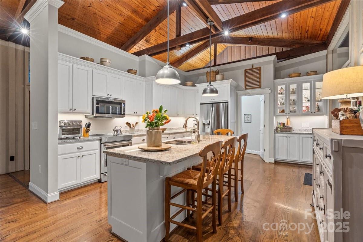 Royal Oaks - Residential