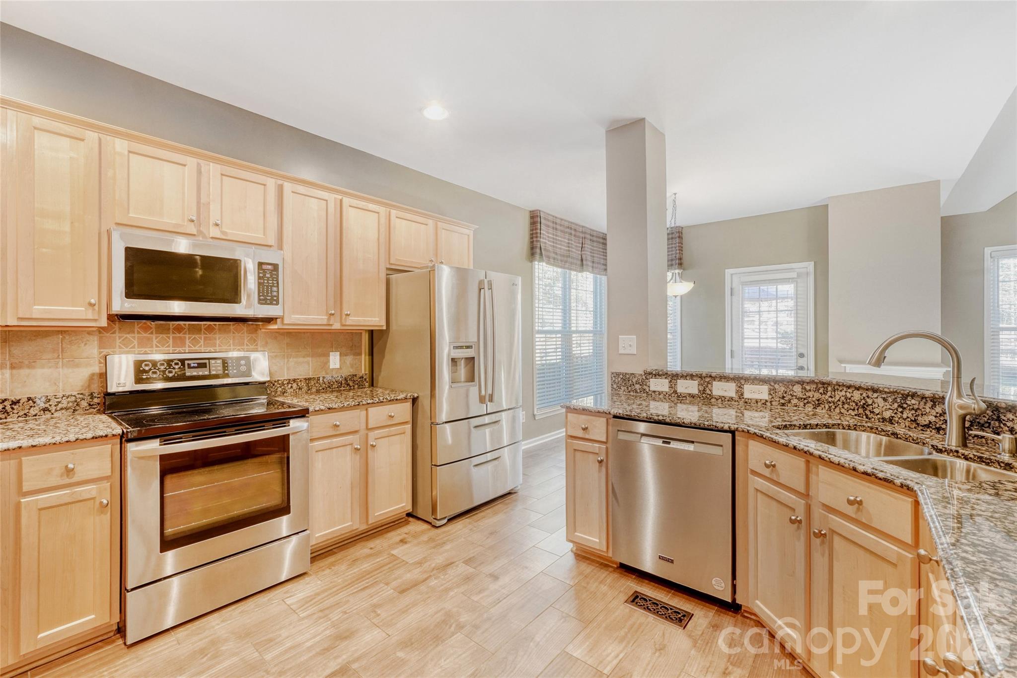 5365 Cambridge Bay Drive