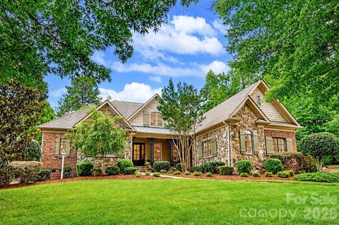 Photo of 508 Hideaway Ridge Court, Matthews, NC 28105 (MLS # 4391252)