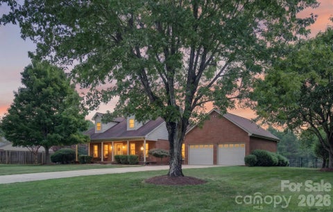 Photo of 171 Pleasant Drive, Statesville, NC 28677 (MLS # 4431755)