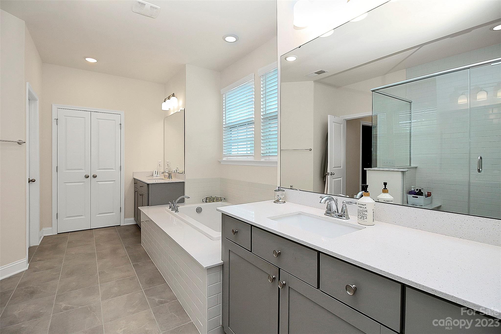 Masons Bend - Residential