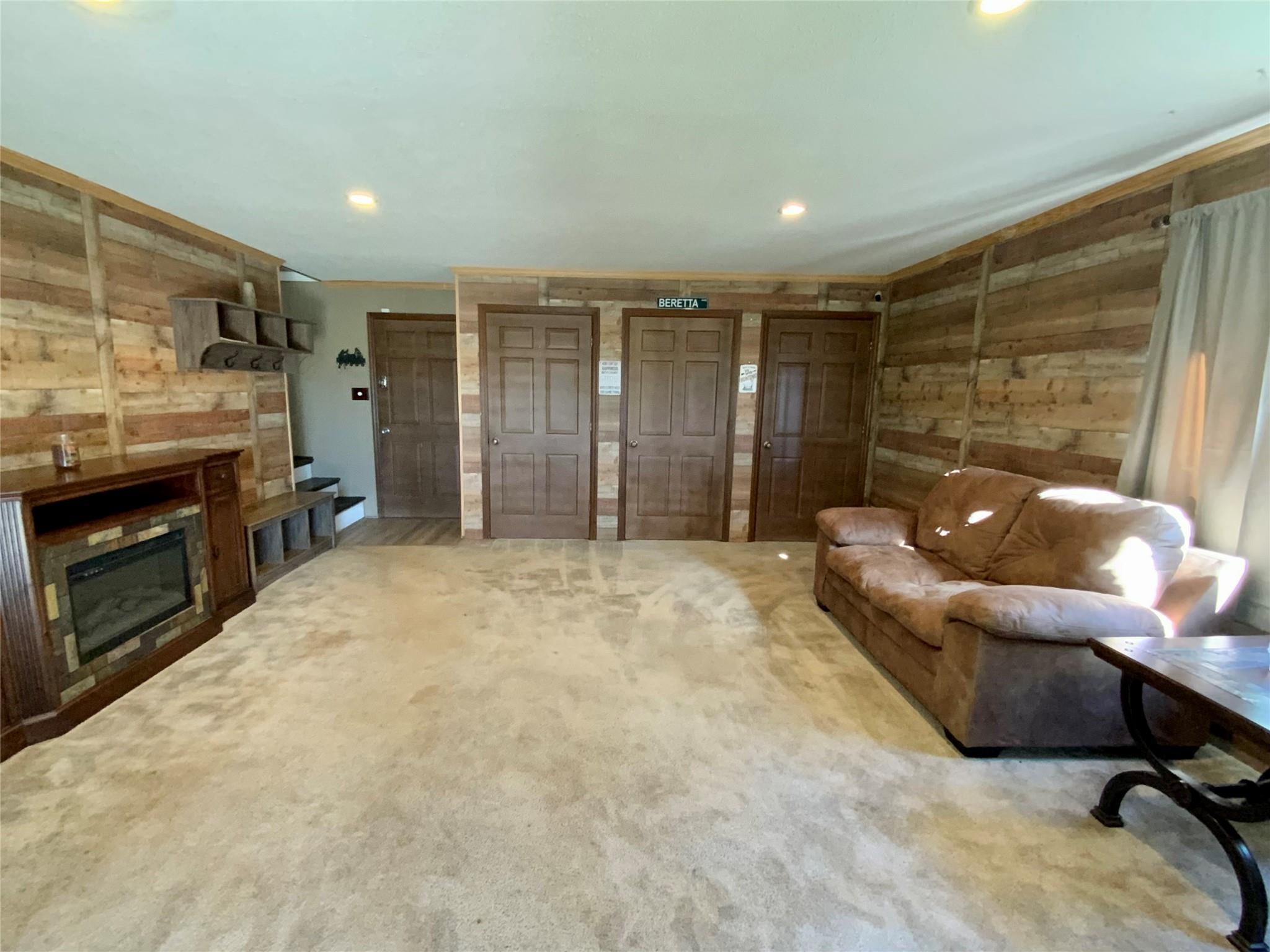 West Manor - Residential