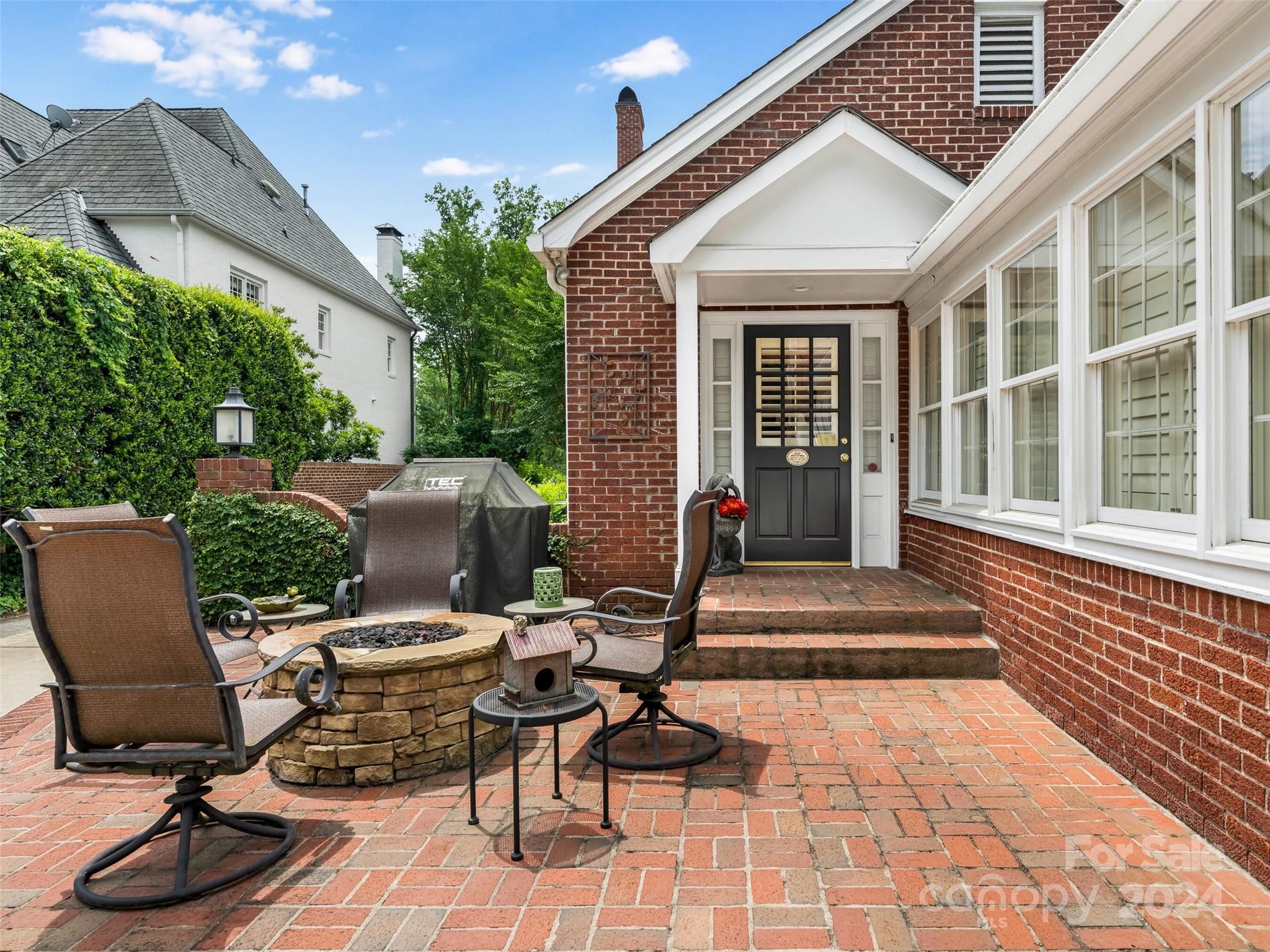 Myers Park - Residential