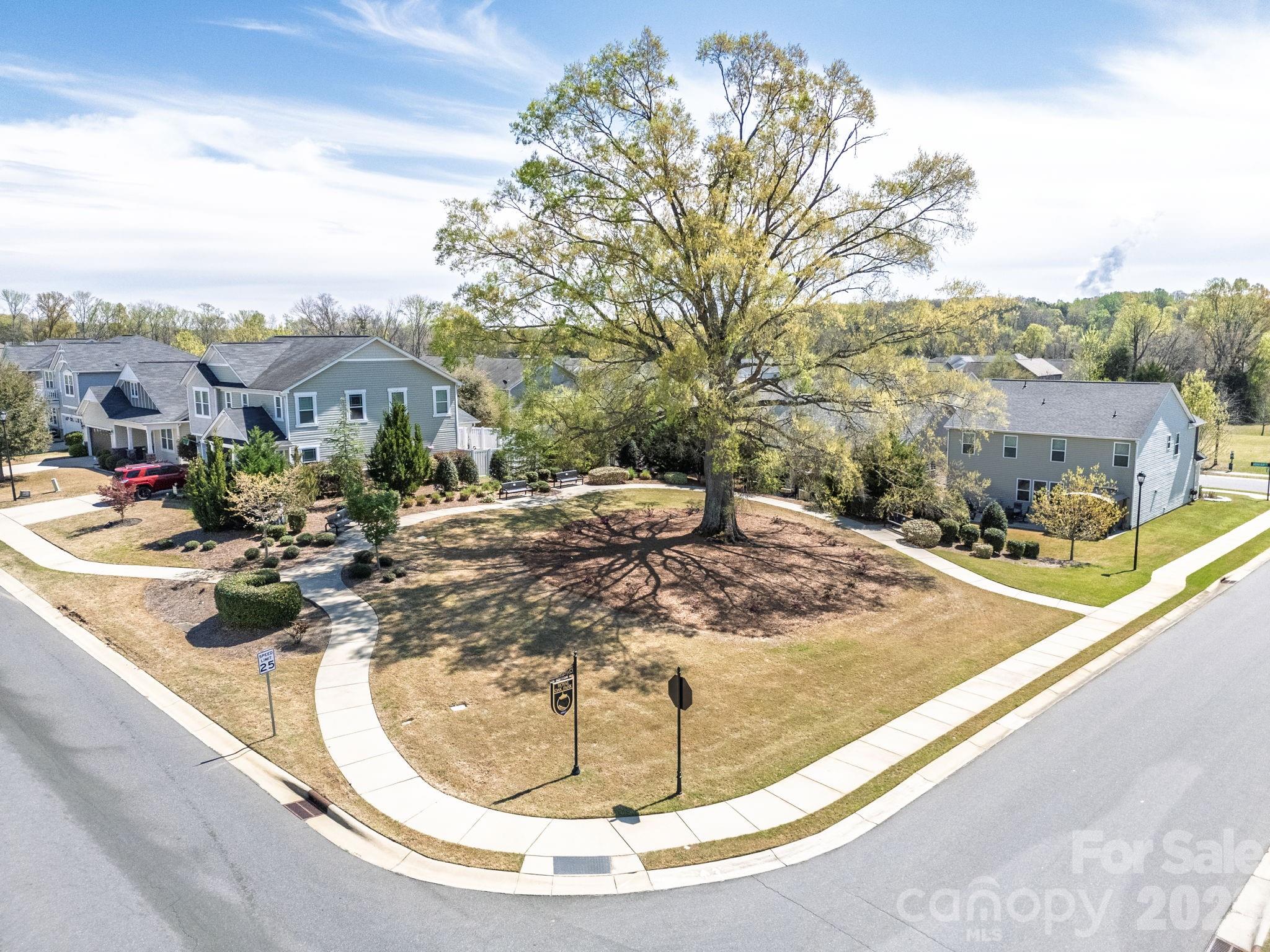 Kings Grove Manor - Residential