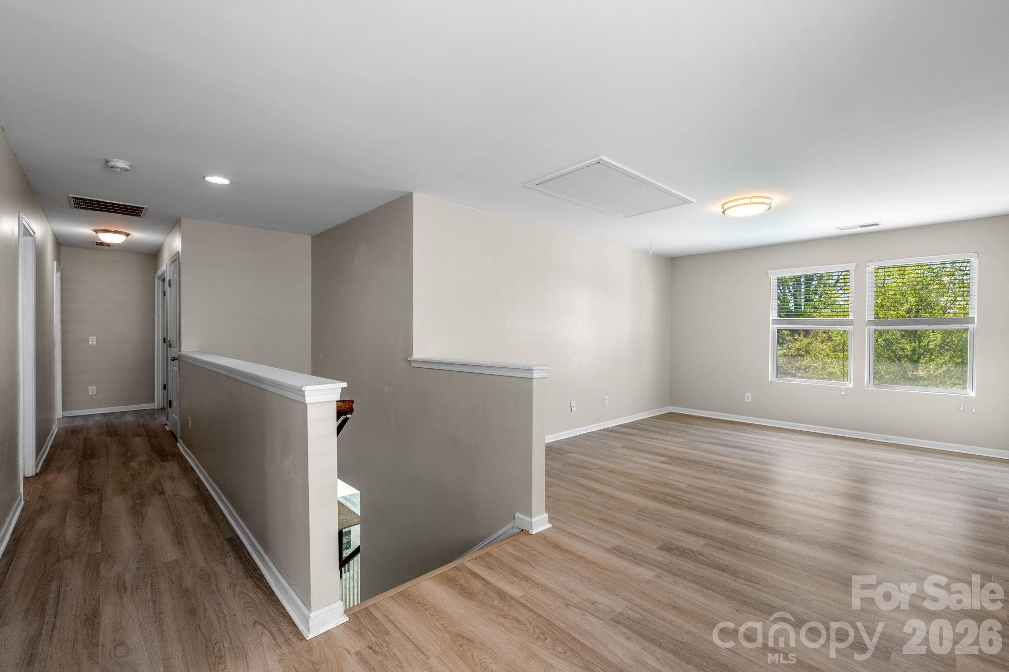 Kings Grove Manor - Residential