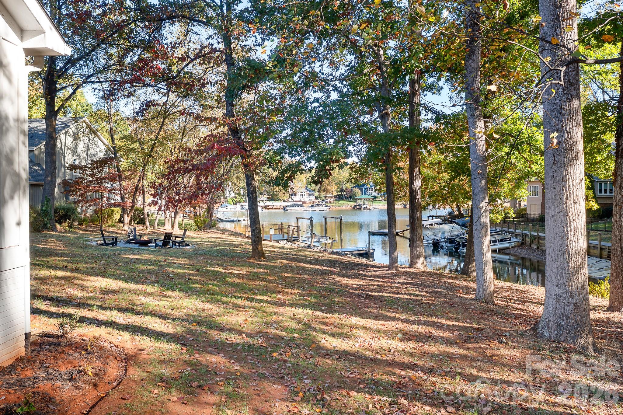 Hickory Hills - Residential