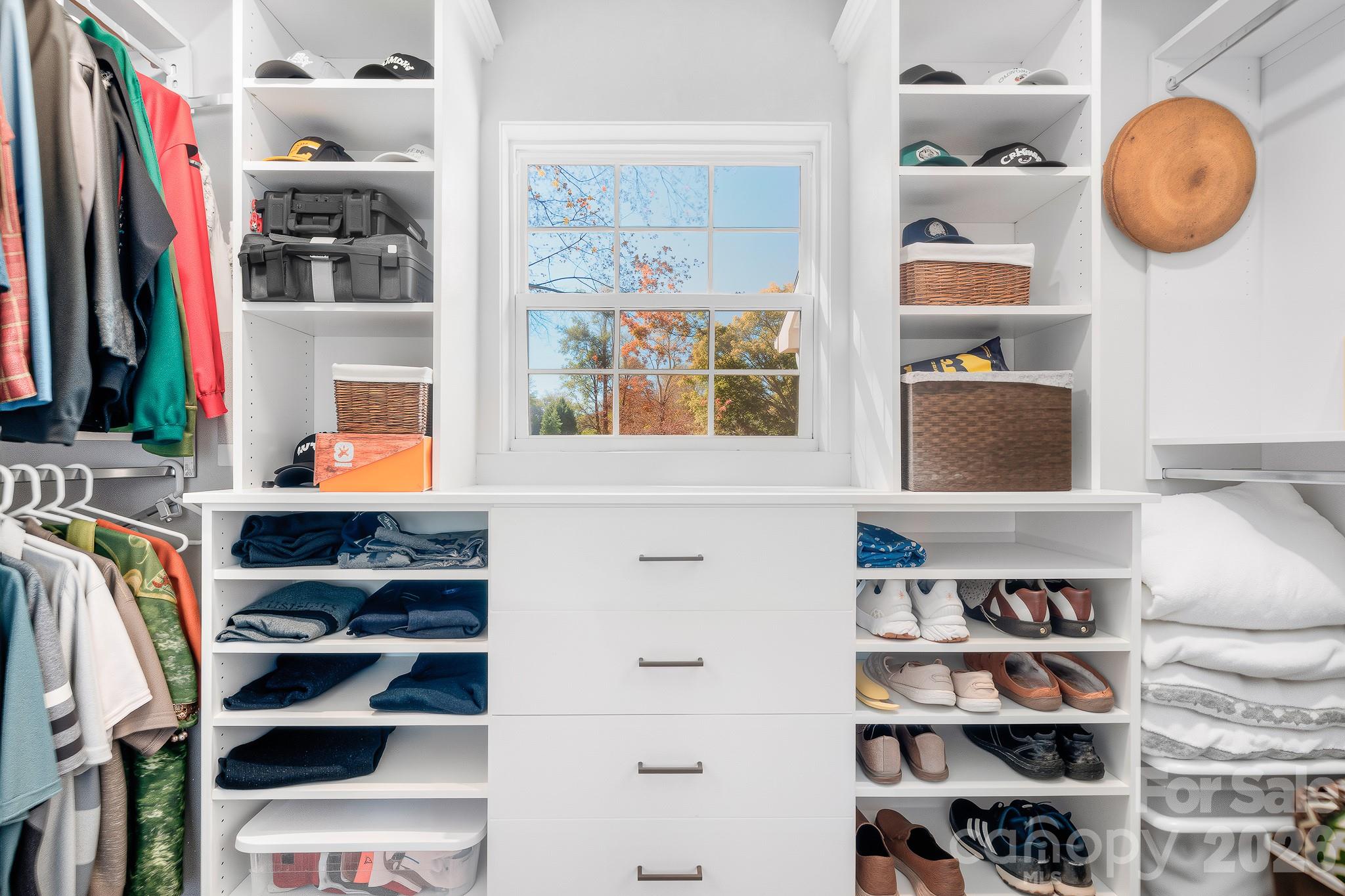 Hickory Hills - Residential