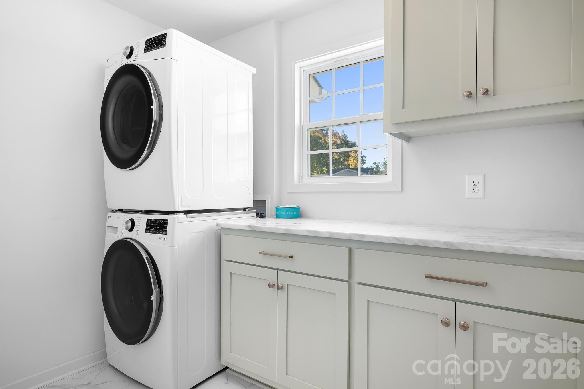 Hickory Hills - Residential