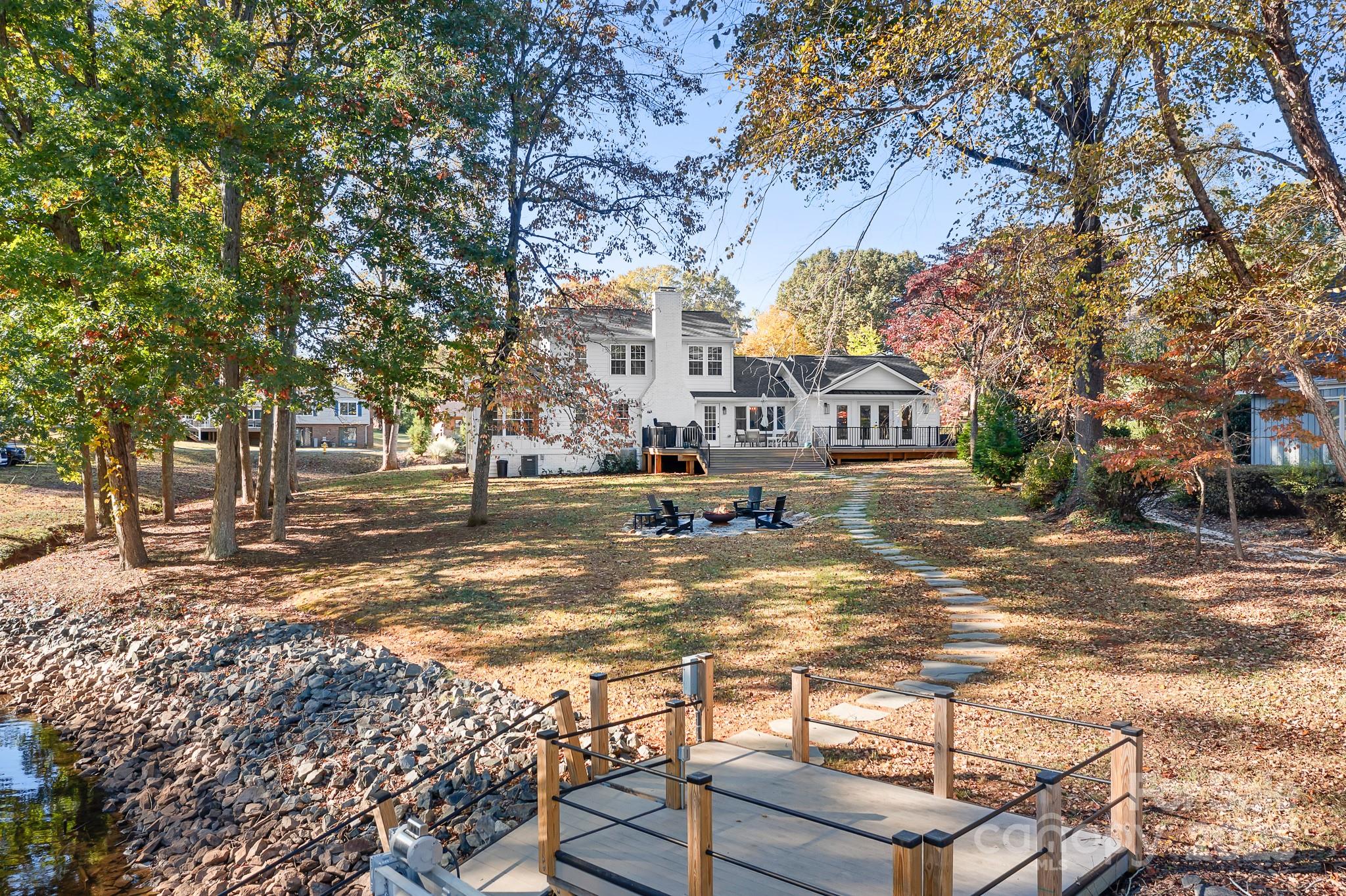 Hickory Hills - Residential