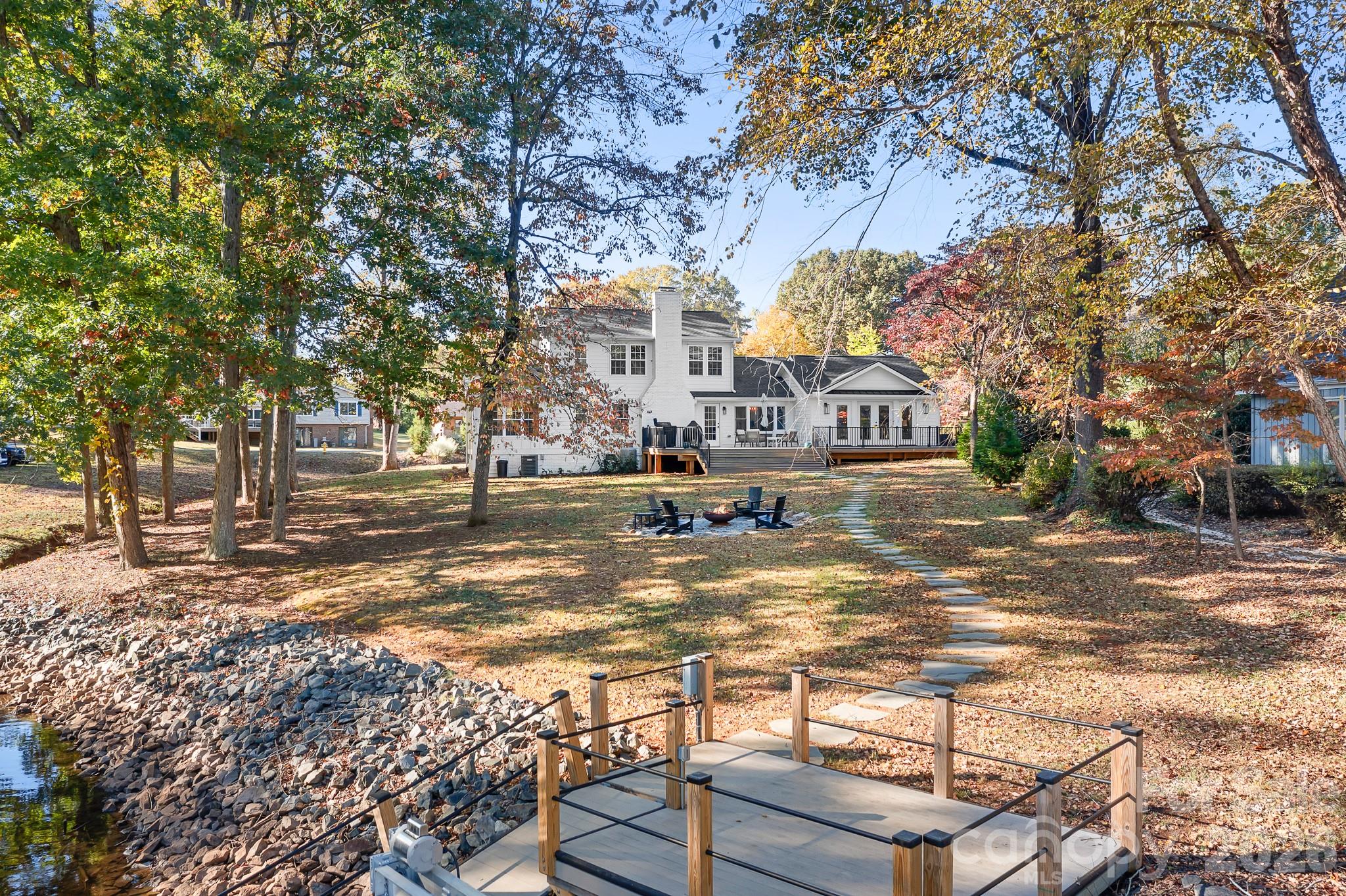 Hickory Hills - Residential