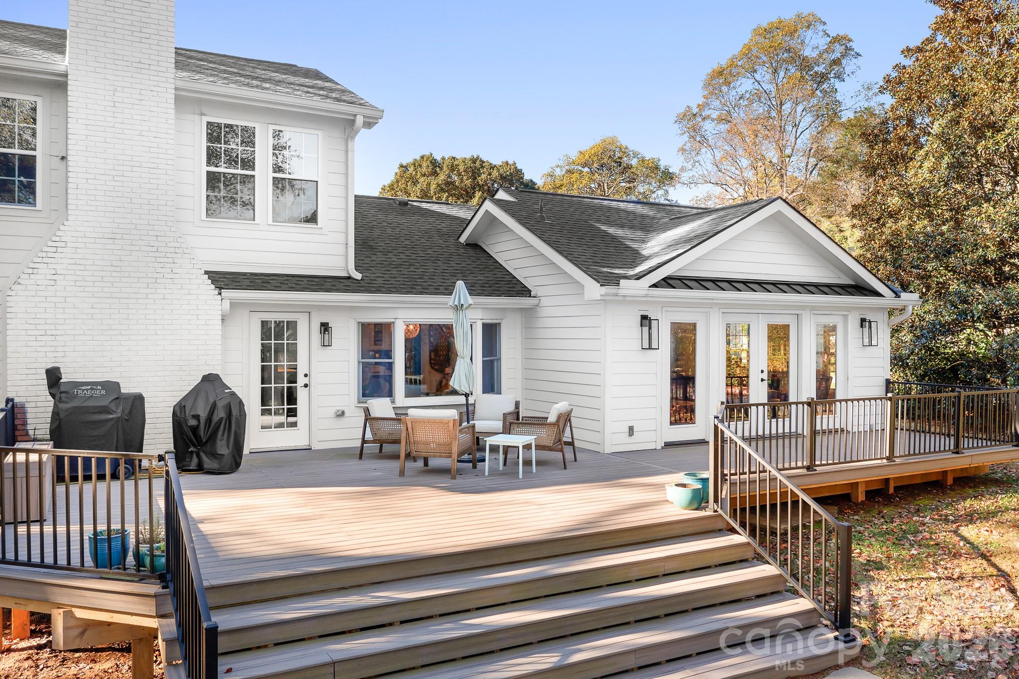 Hickory Hills - Residential