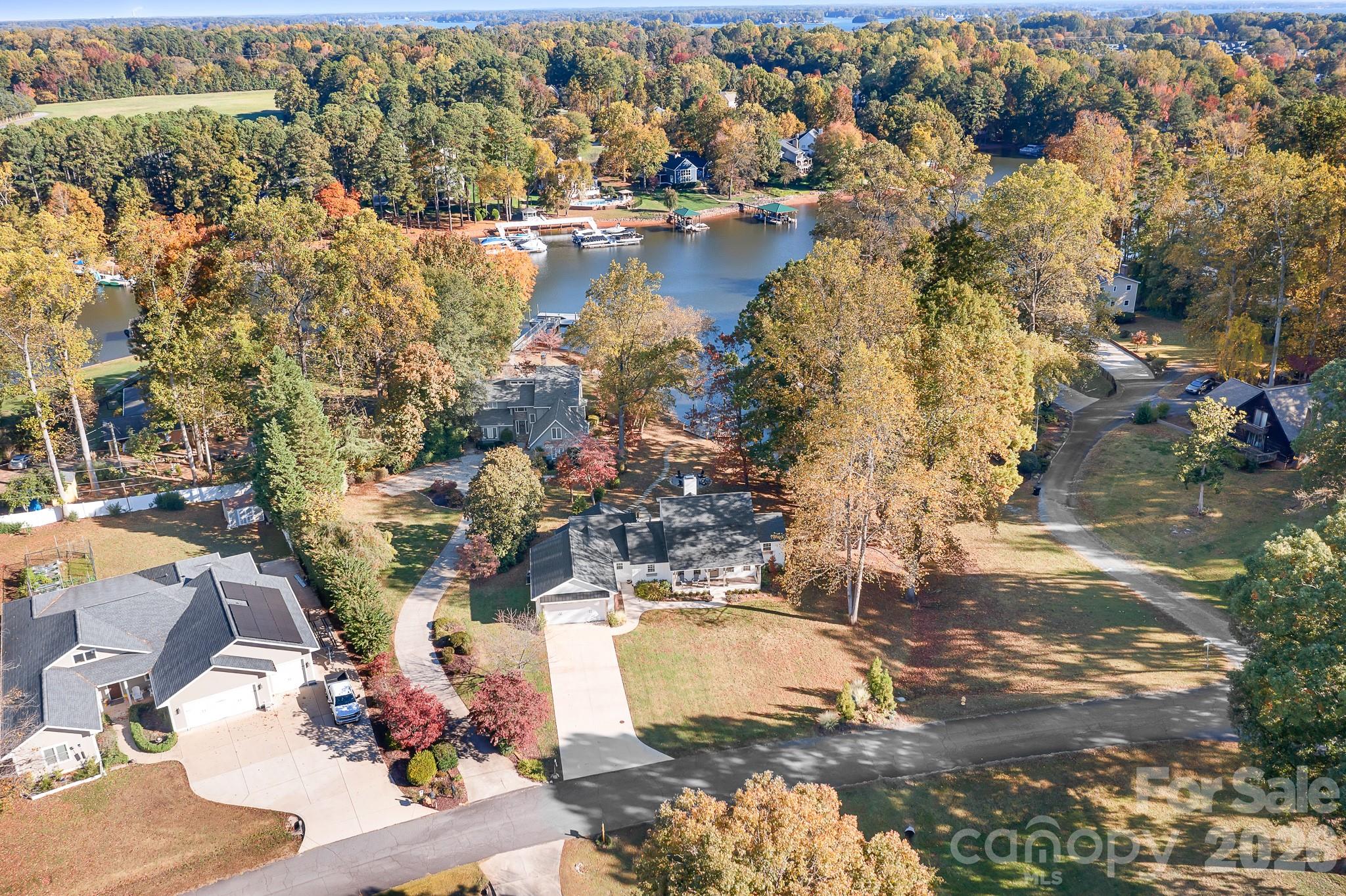 Hickory Hills - Residential