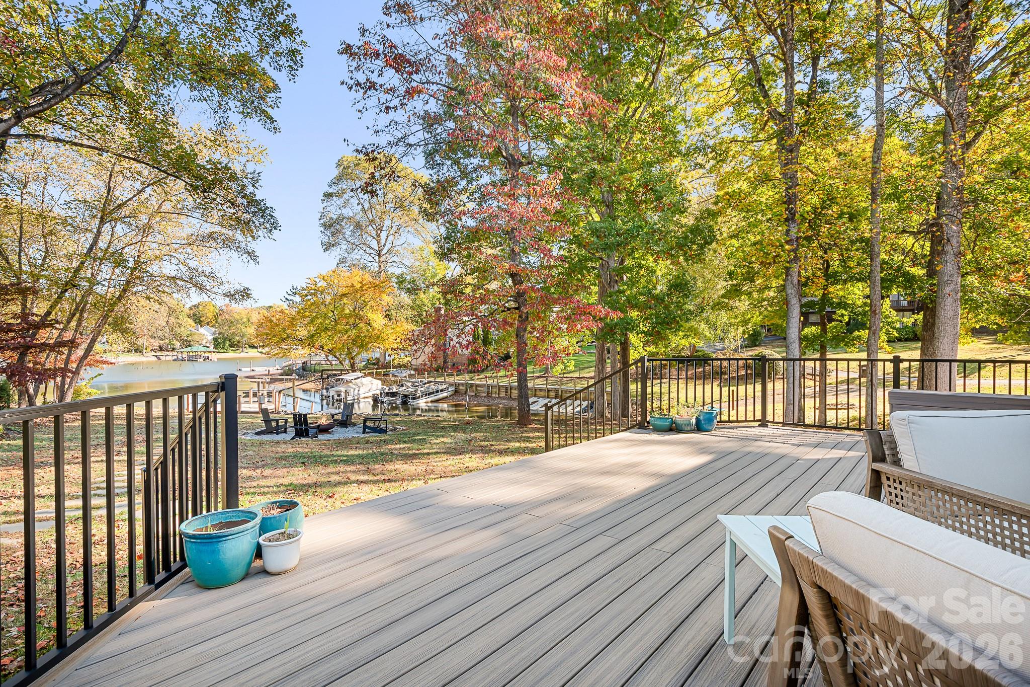 Hickory Hills - Residential