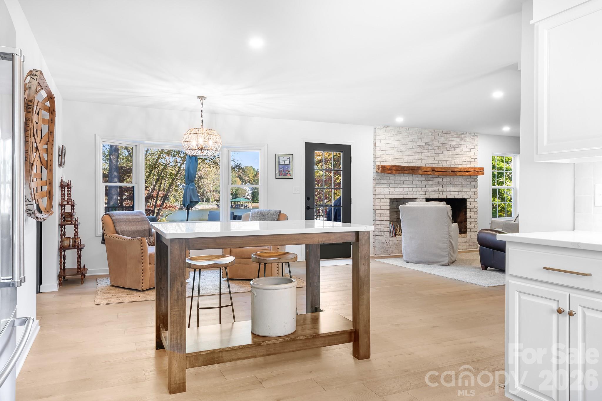 Hickory Hills - Residential