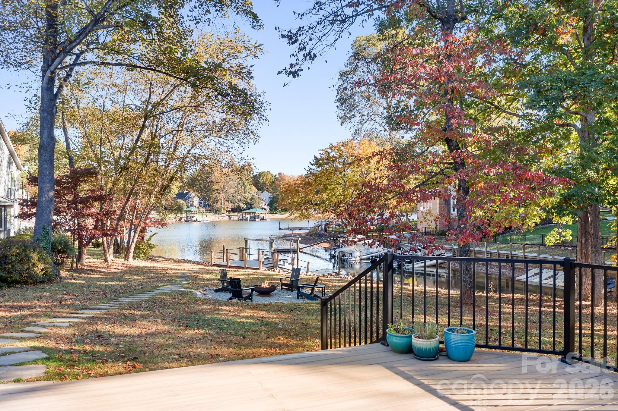 Hickory Hills - Residential