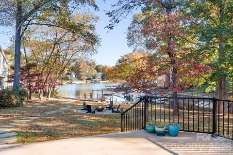 1984 Hickory Hills Drive Denver NC 28037