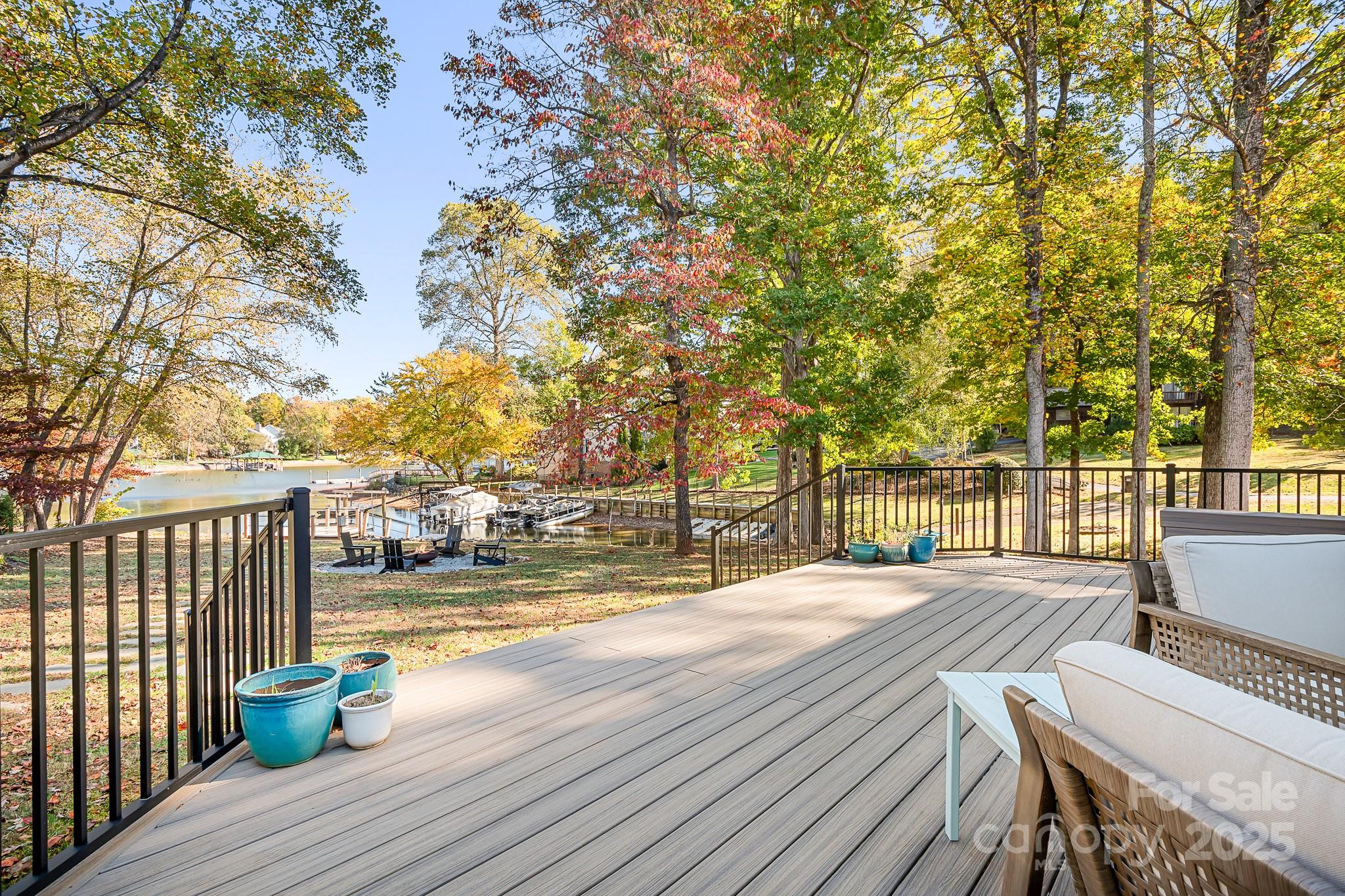 Hickory Hills - Residential