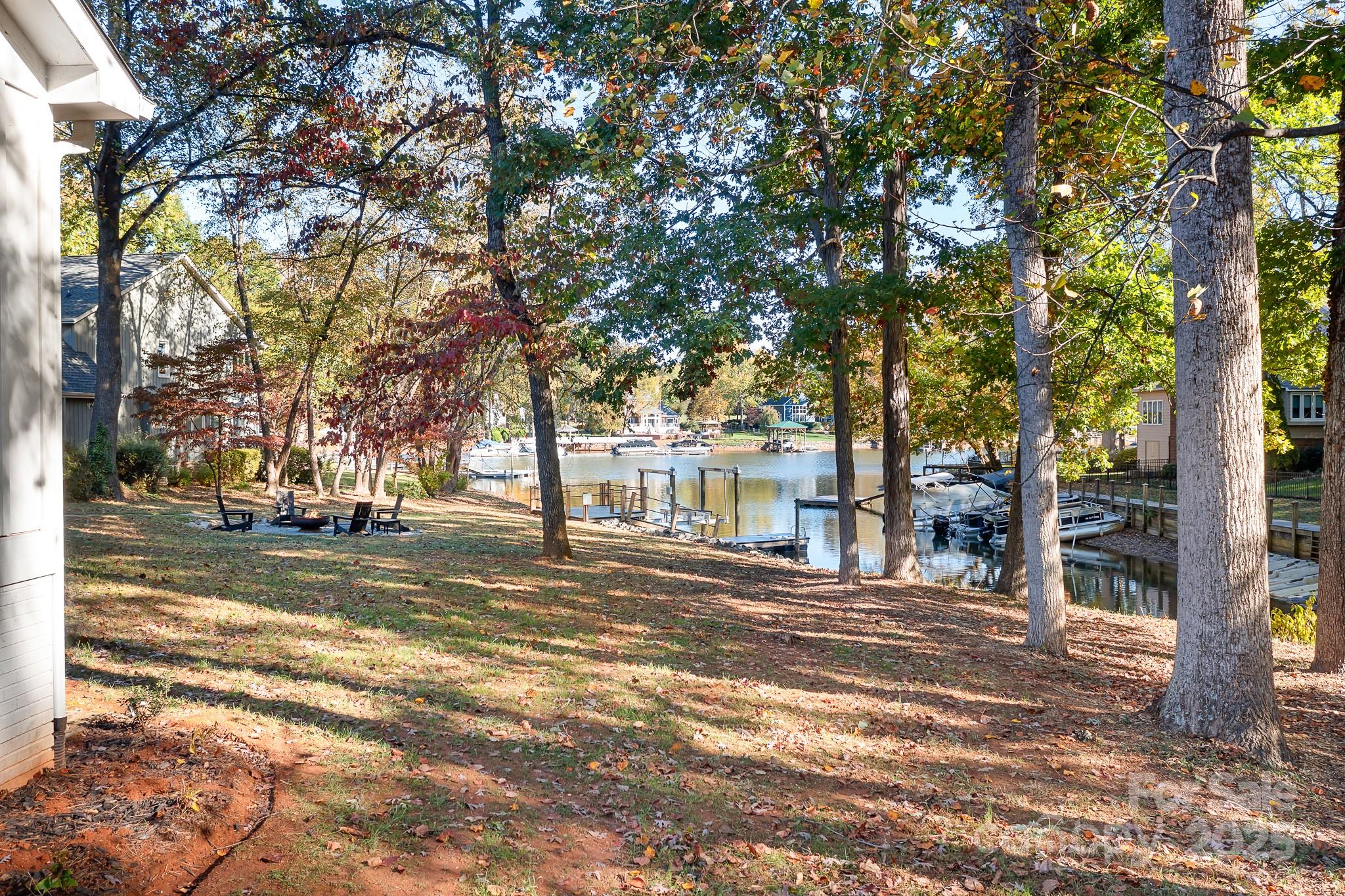 Hickory Hills - Residential