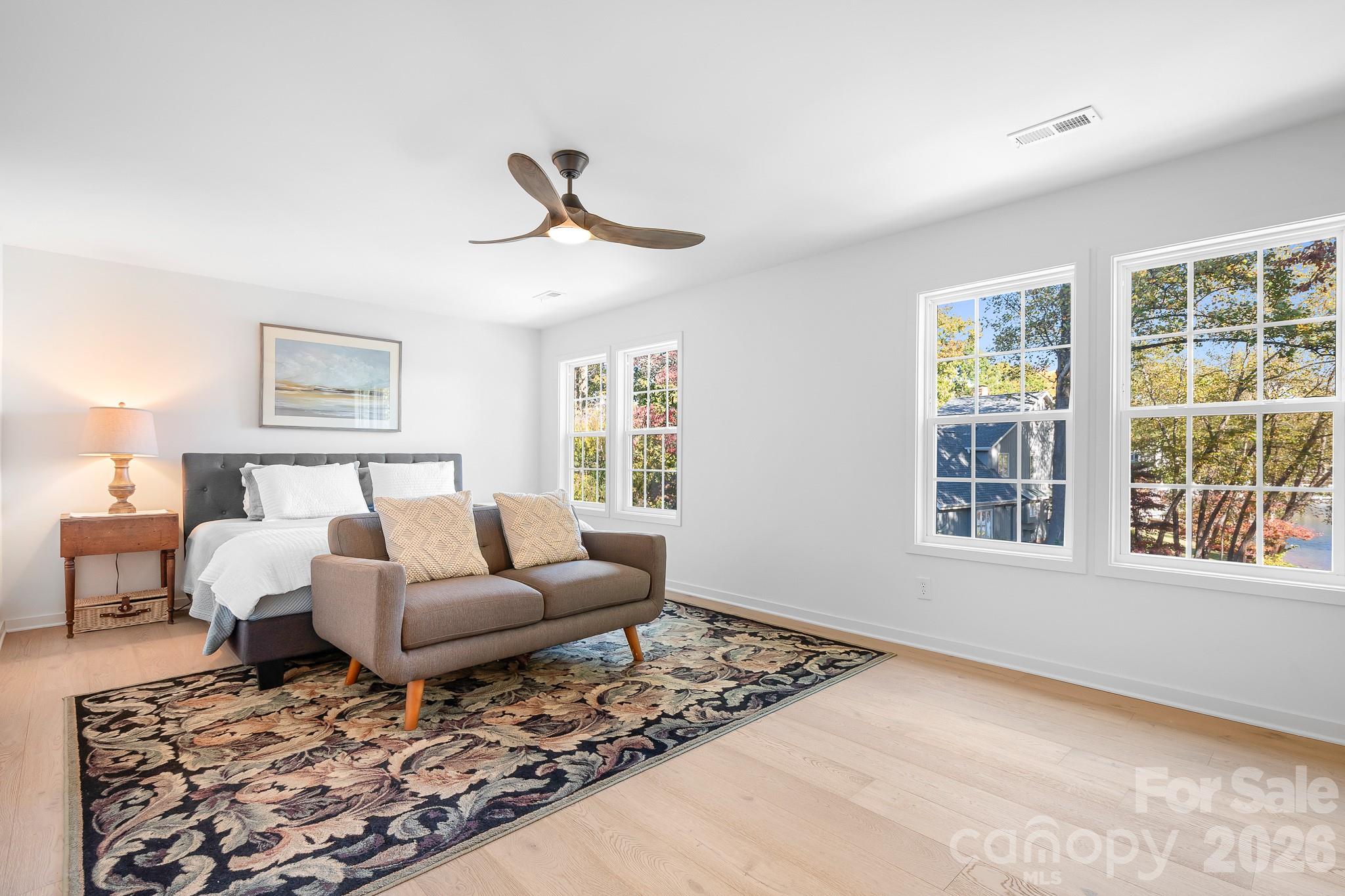 Hickory Hills - Residential