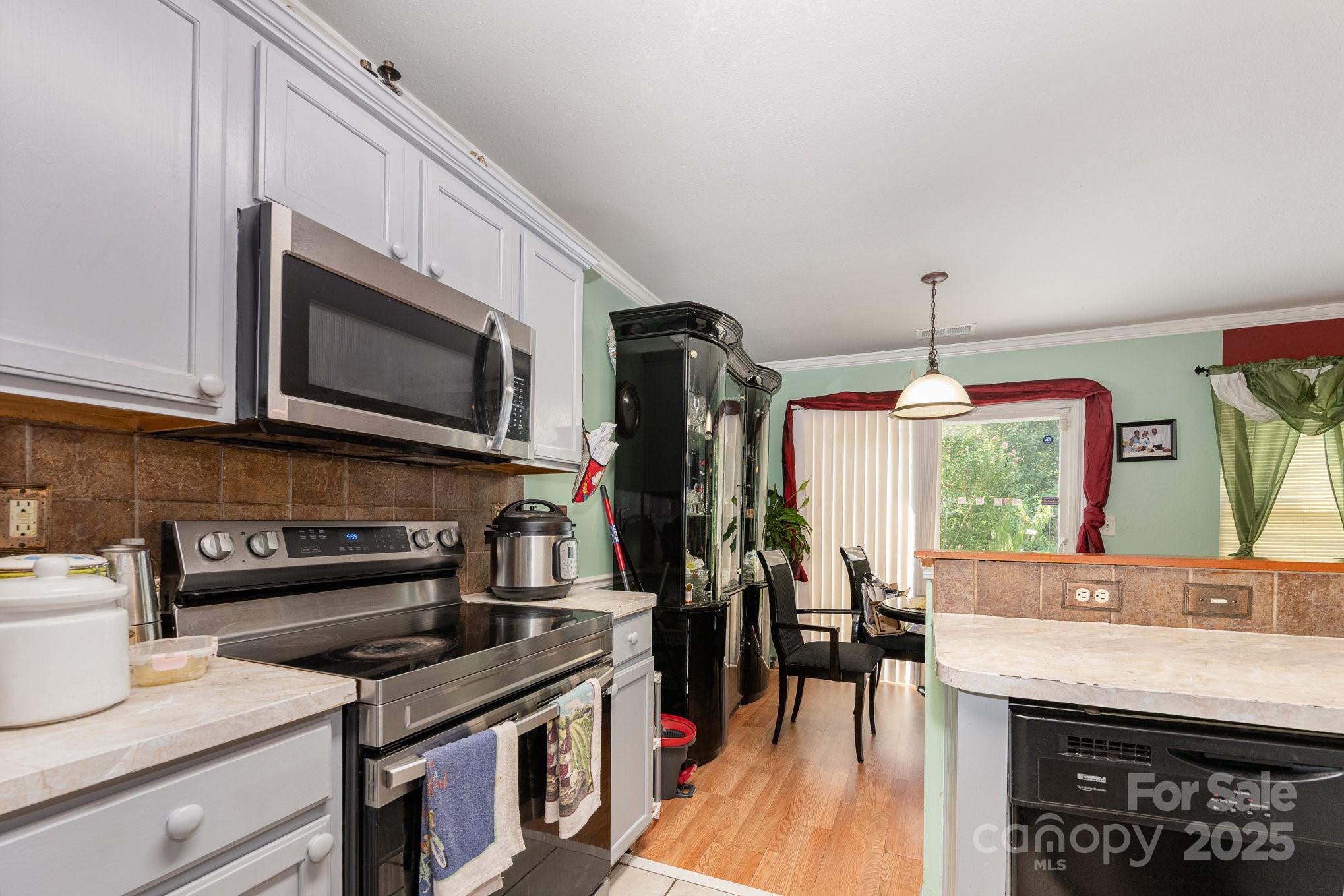 5448 Wyalong Drive