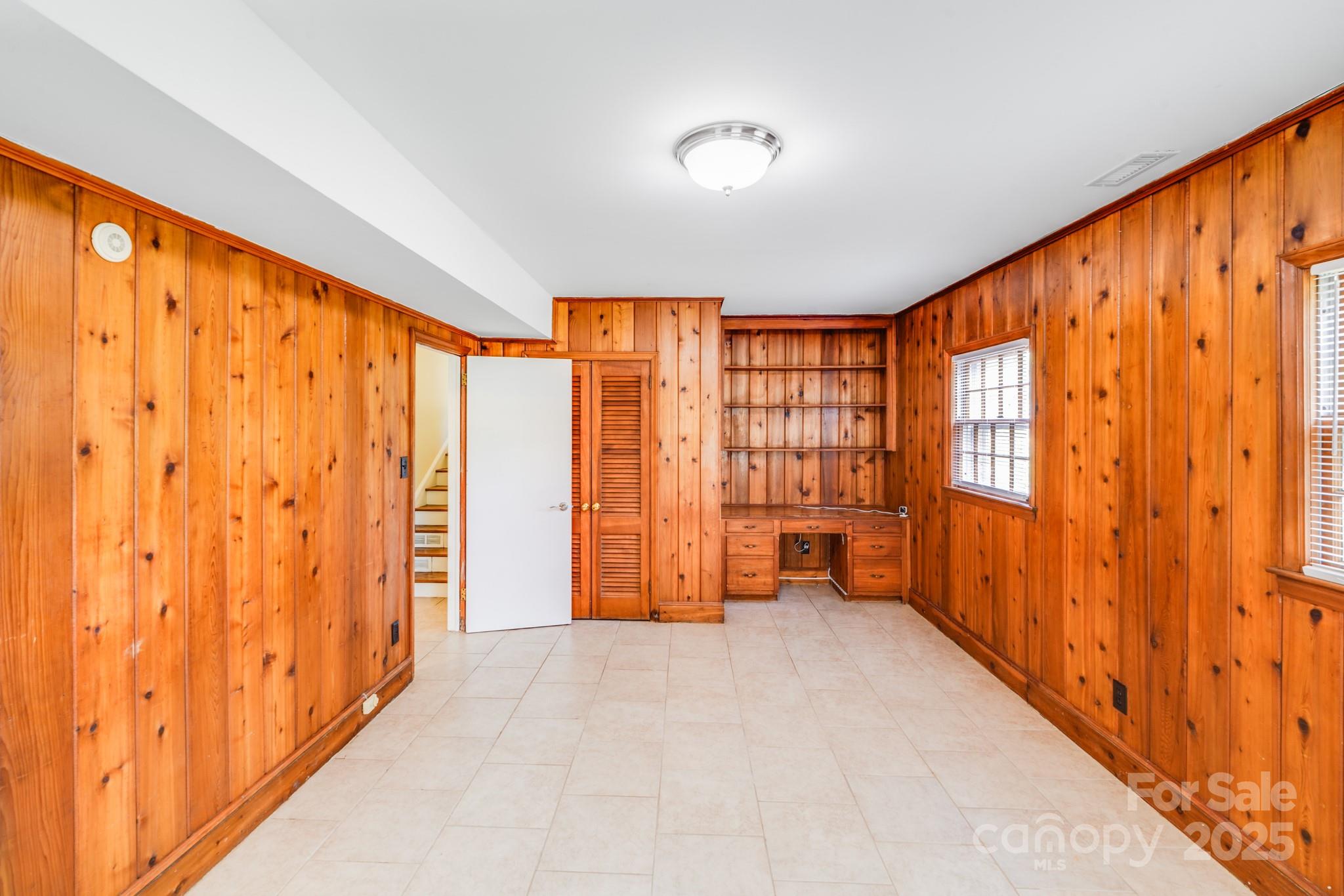 Montclaire - Residential