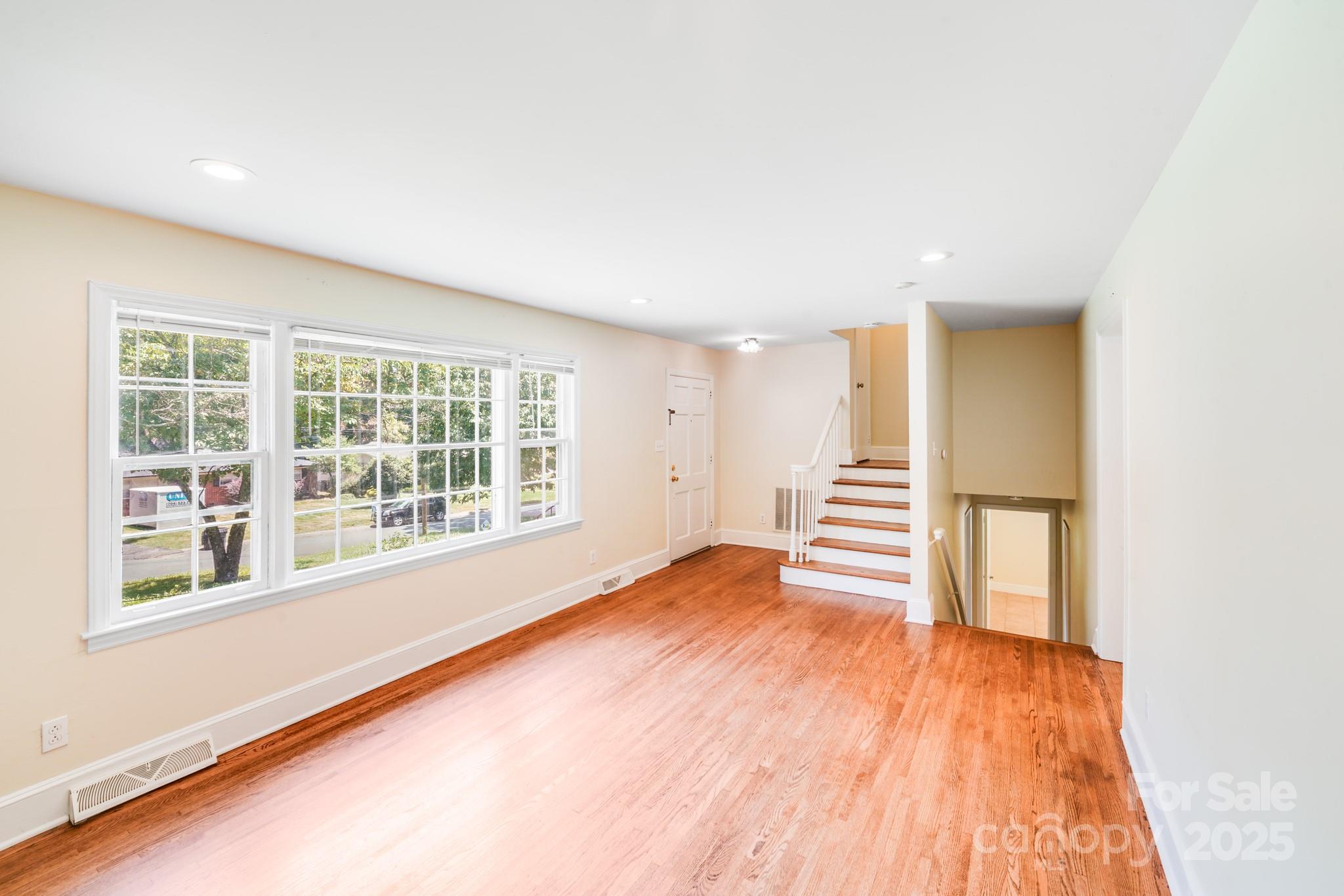 Montclaire - Residential