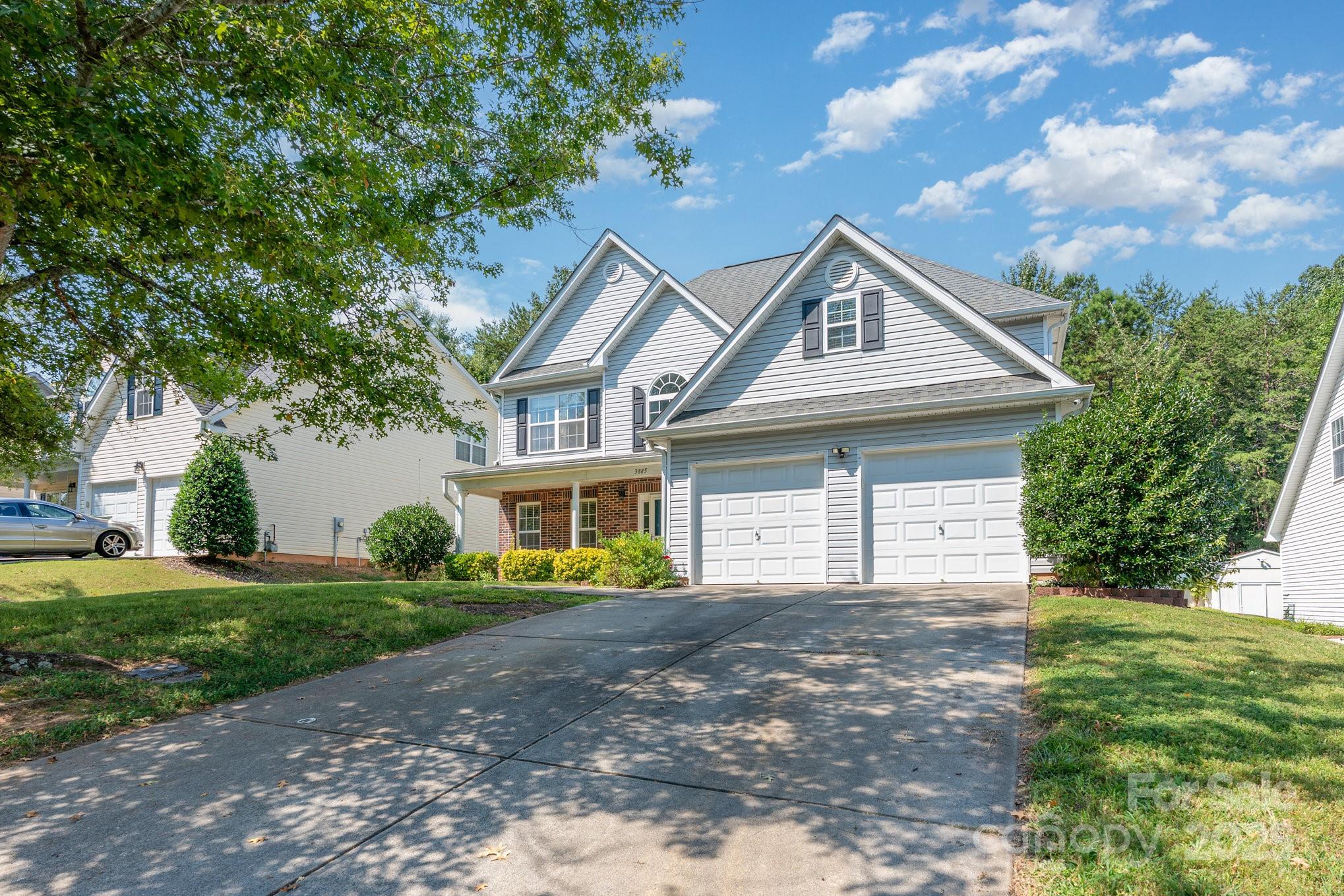 Sandy Pointe - Residential