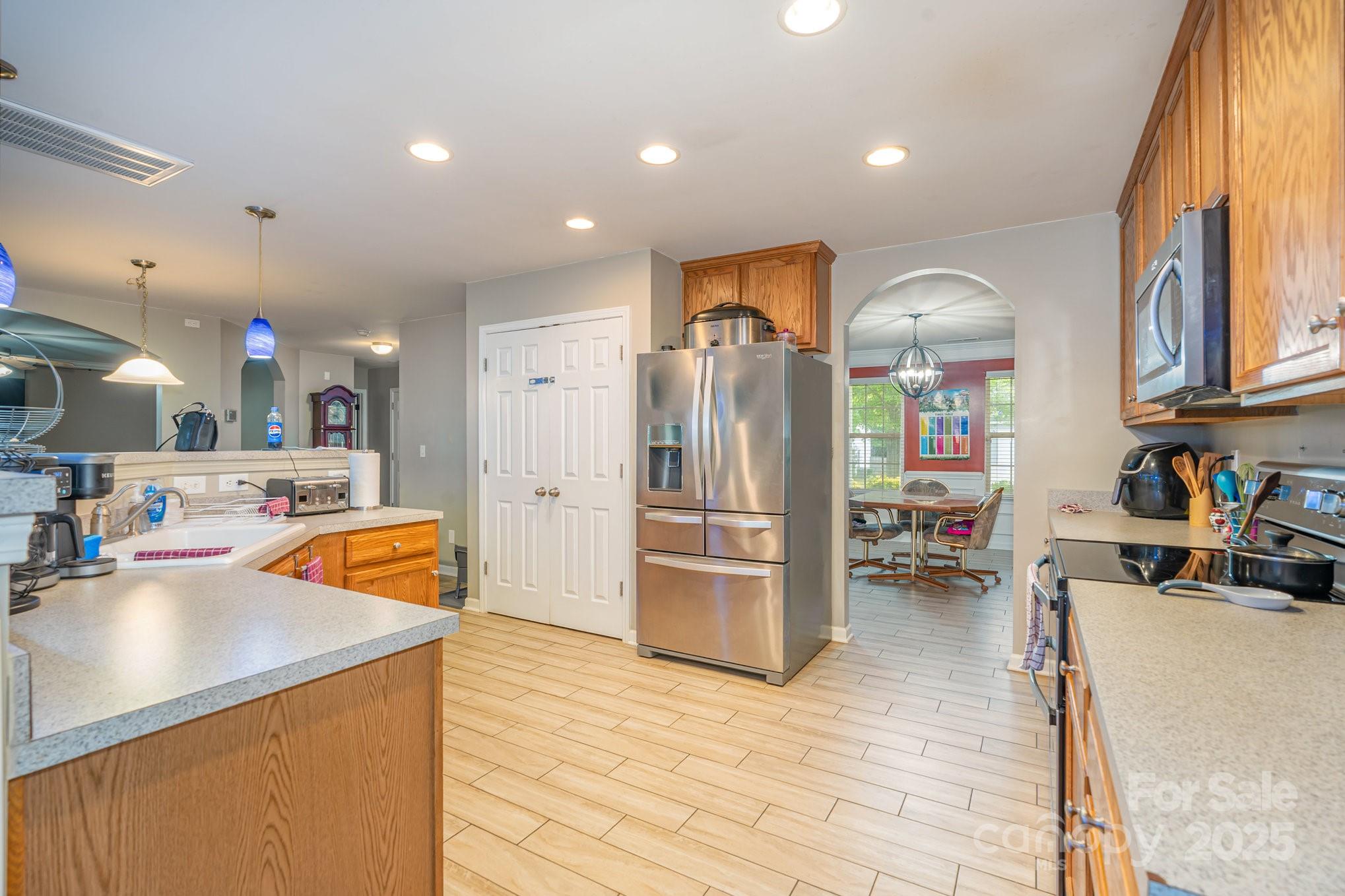 Sandy Pointe - Residential