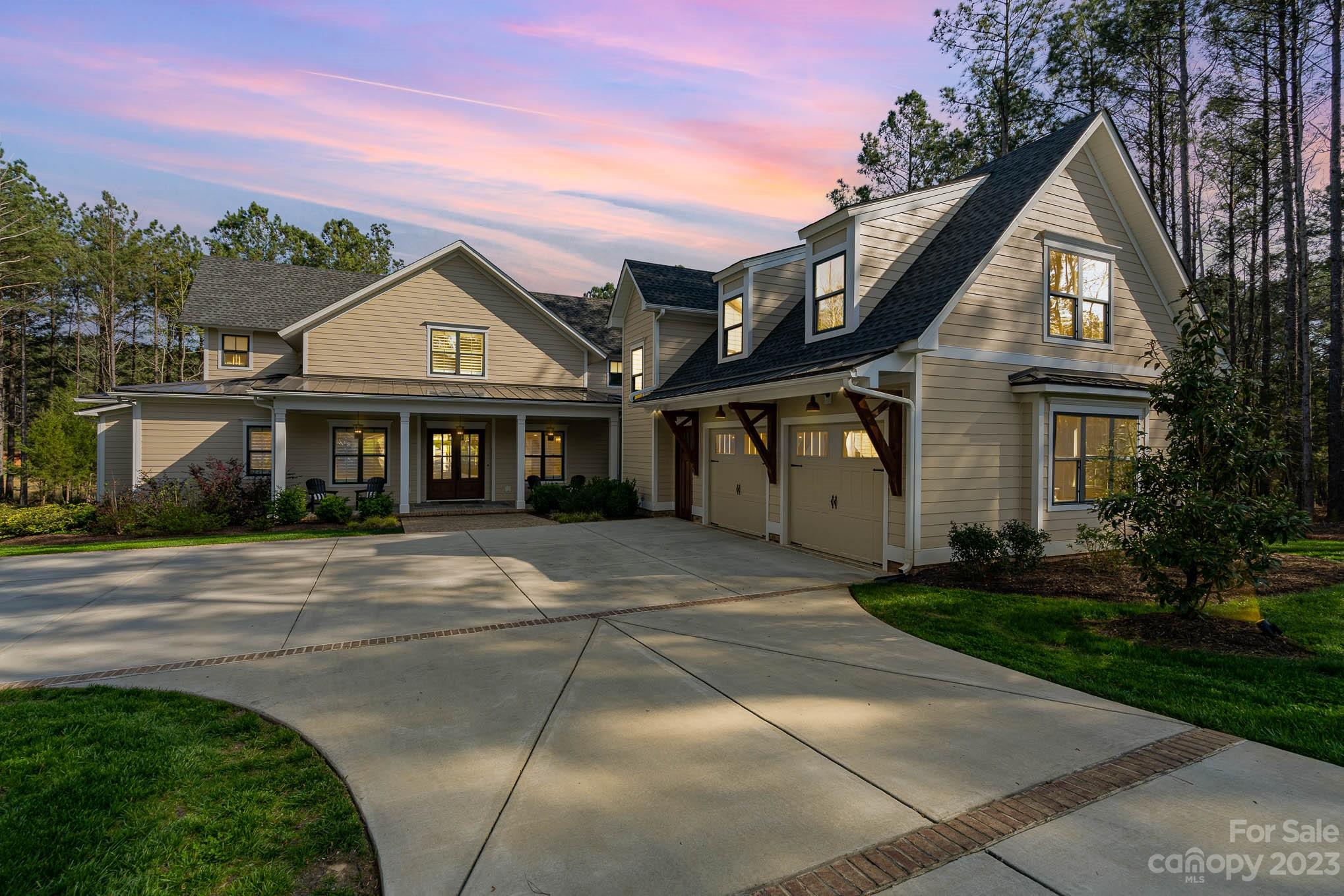 Riverchase Estates - Residential