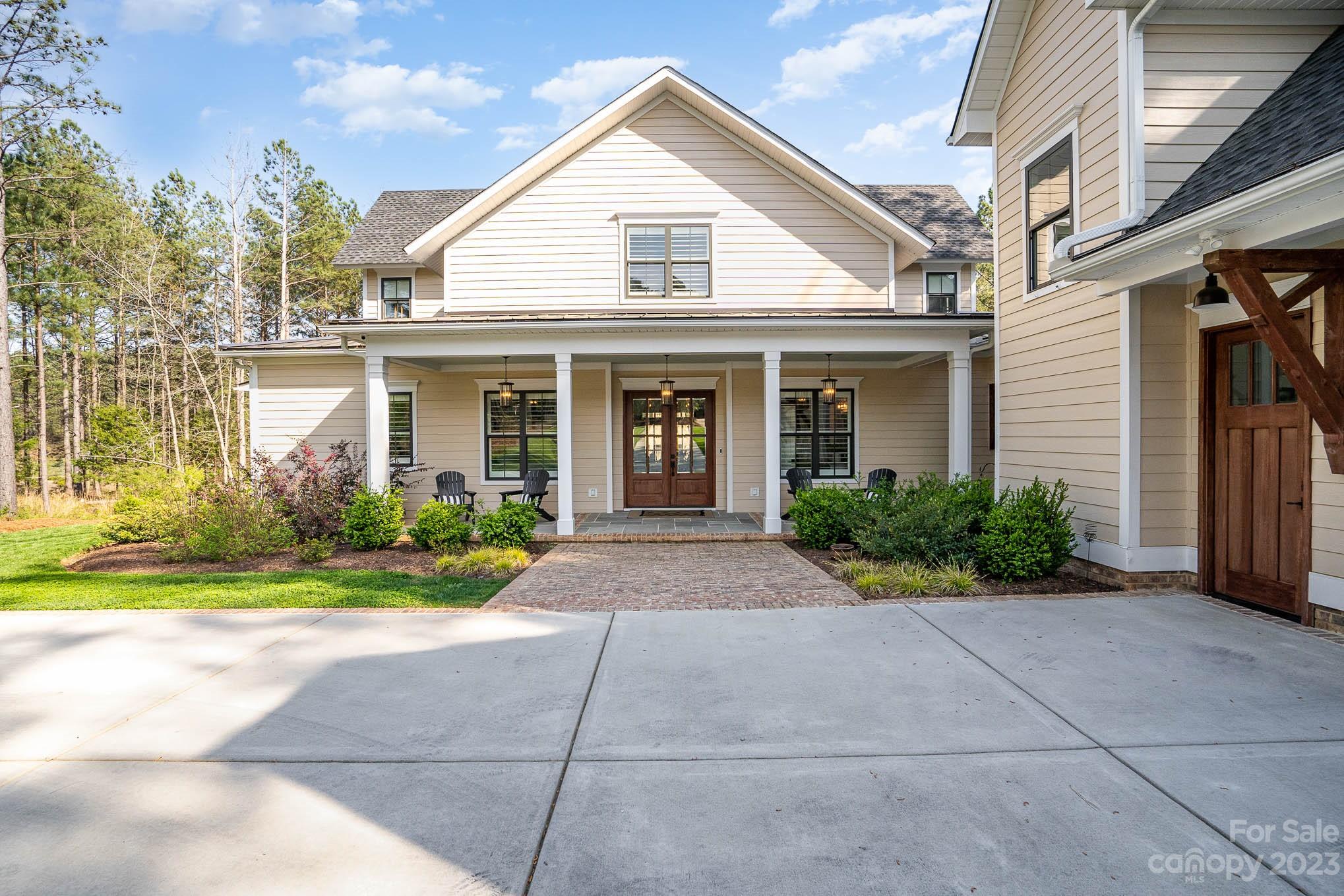 Riverchase Estates - Residential