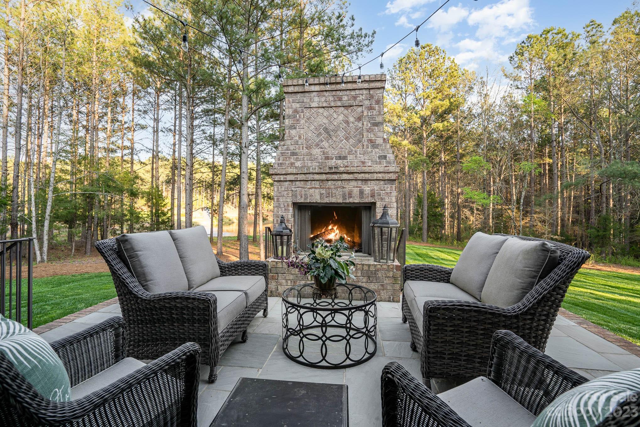 Riverchase Estates - Residential