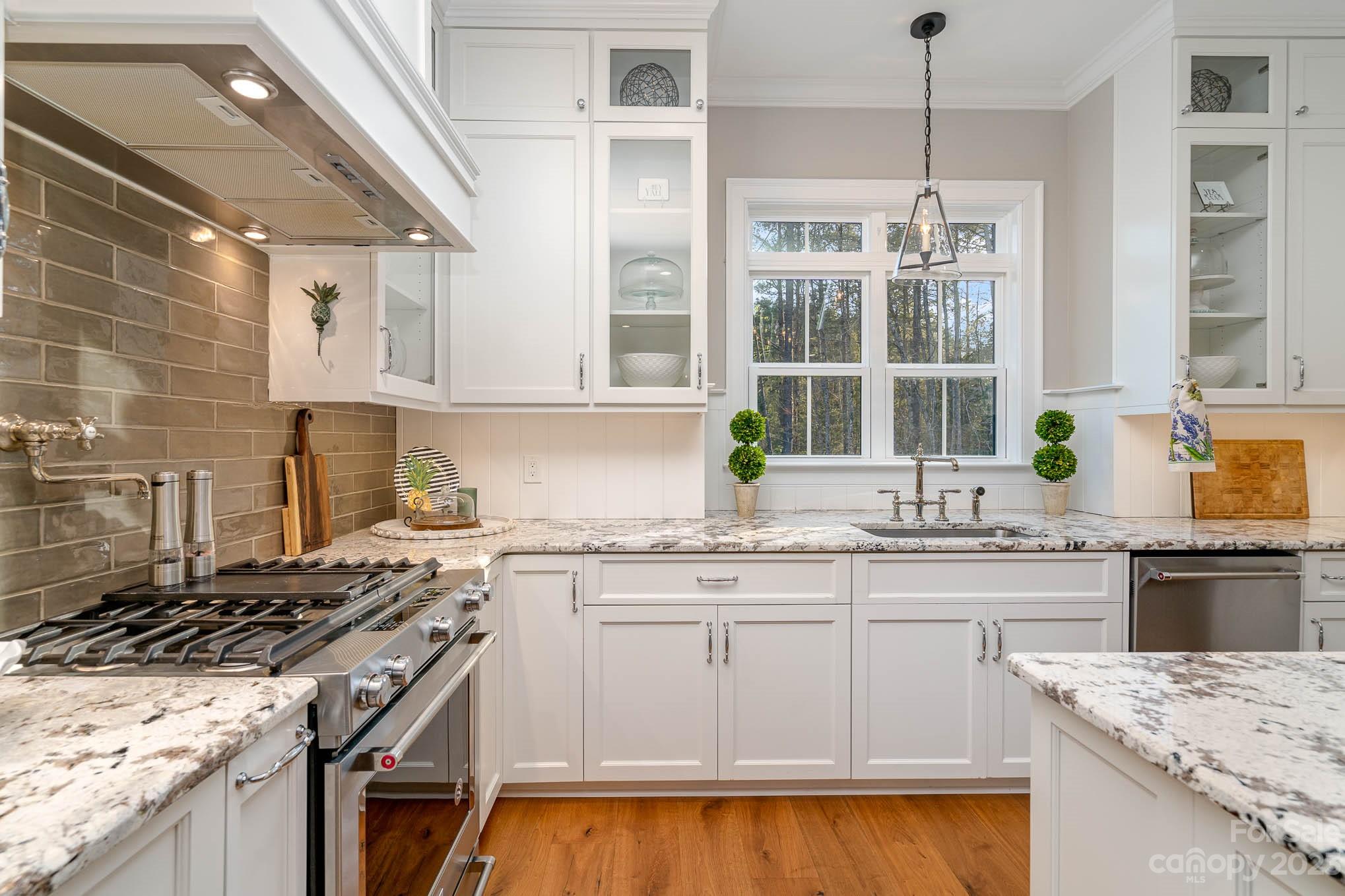 Riverchase Estates - Residential