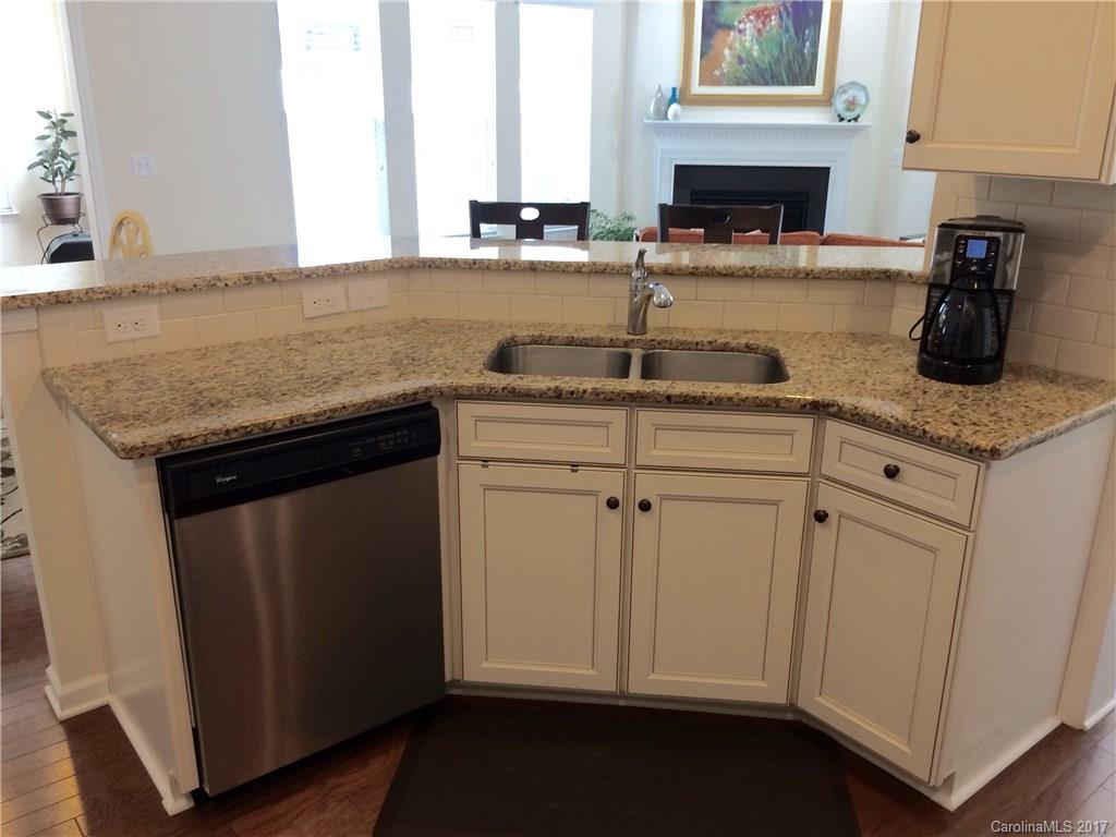 Park South Station - Residential