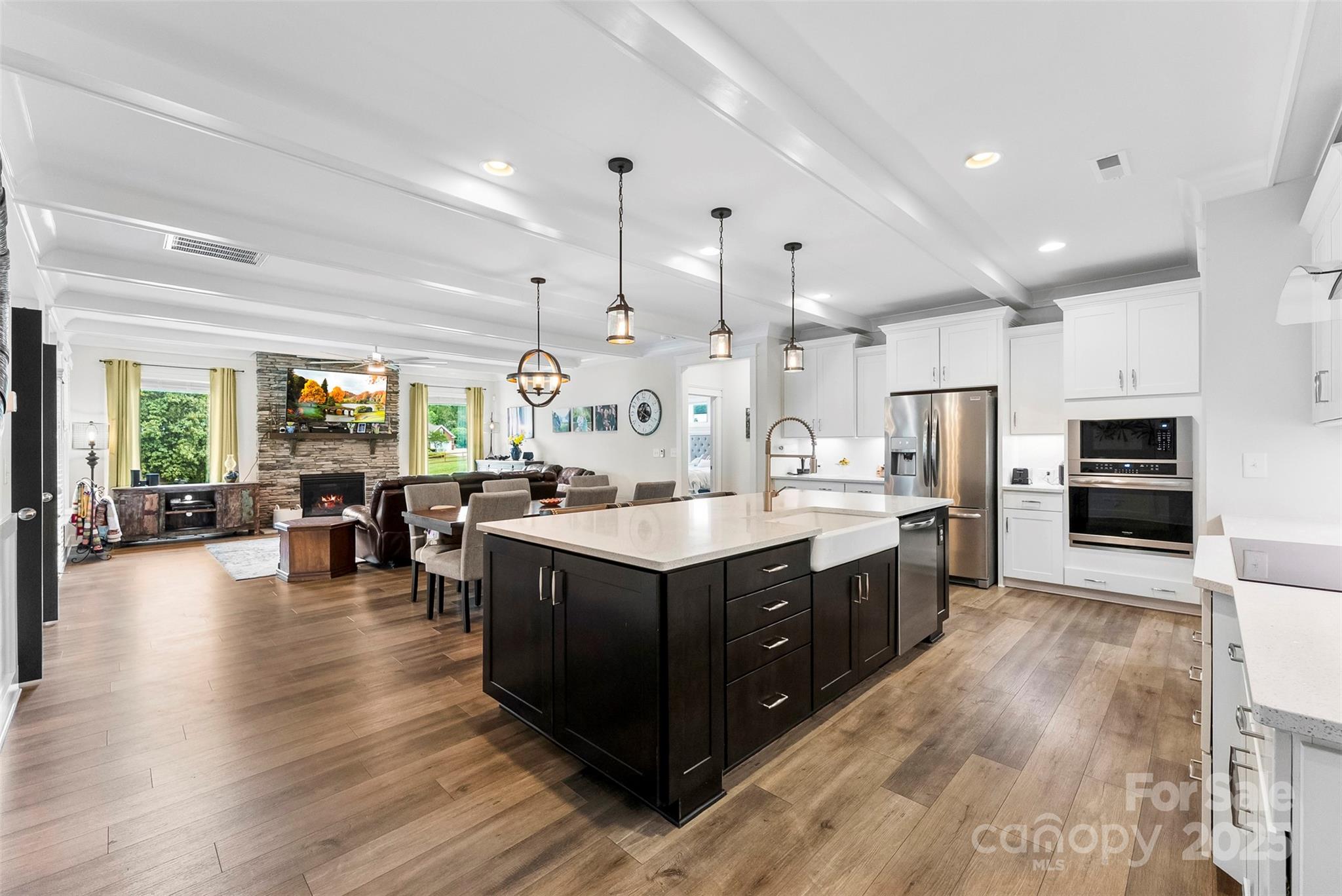 130 Candlewood Drive
