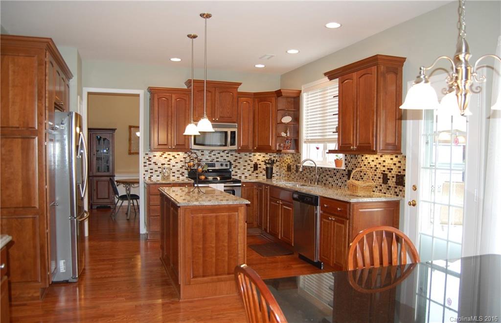 Rocky River Crossing - Residential