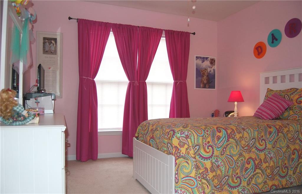 Rocky River Crossing - Residential