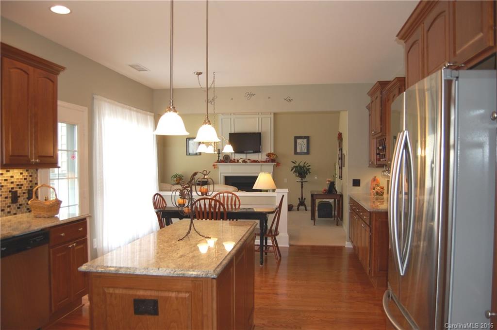 Rocky River Crossing - Residential