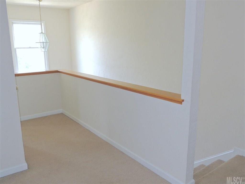 Maple Crest - Residential