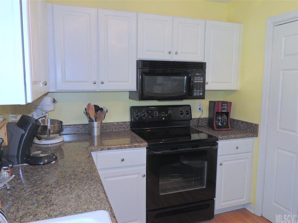 Maple Crest - Residential