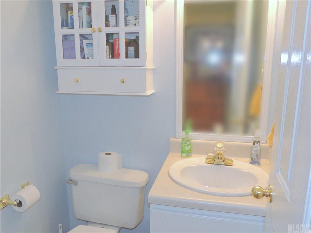 Maple Crest - Residential