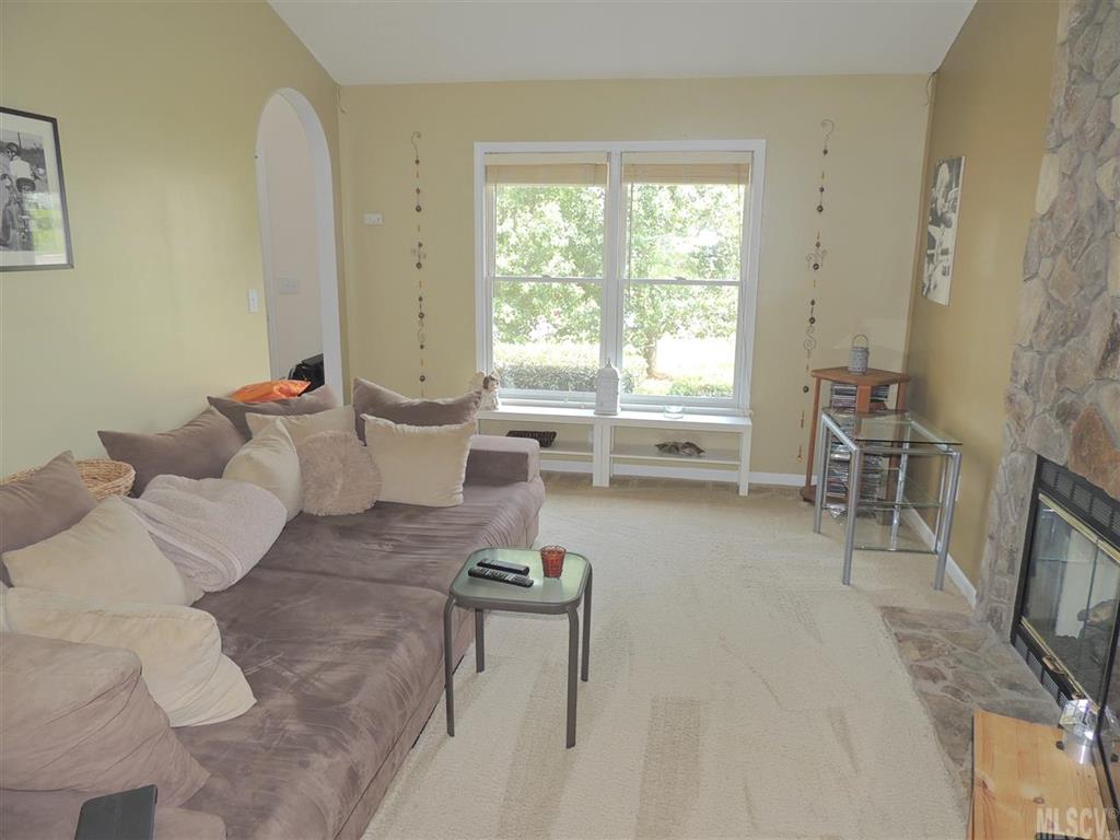 Maple Crest - Residential