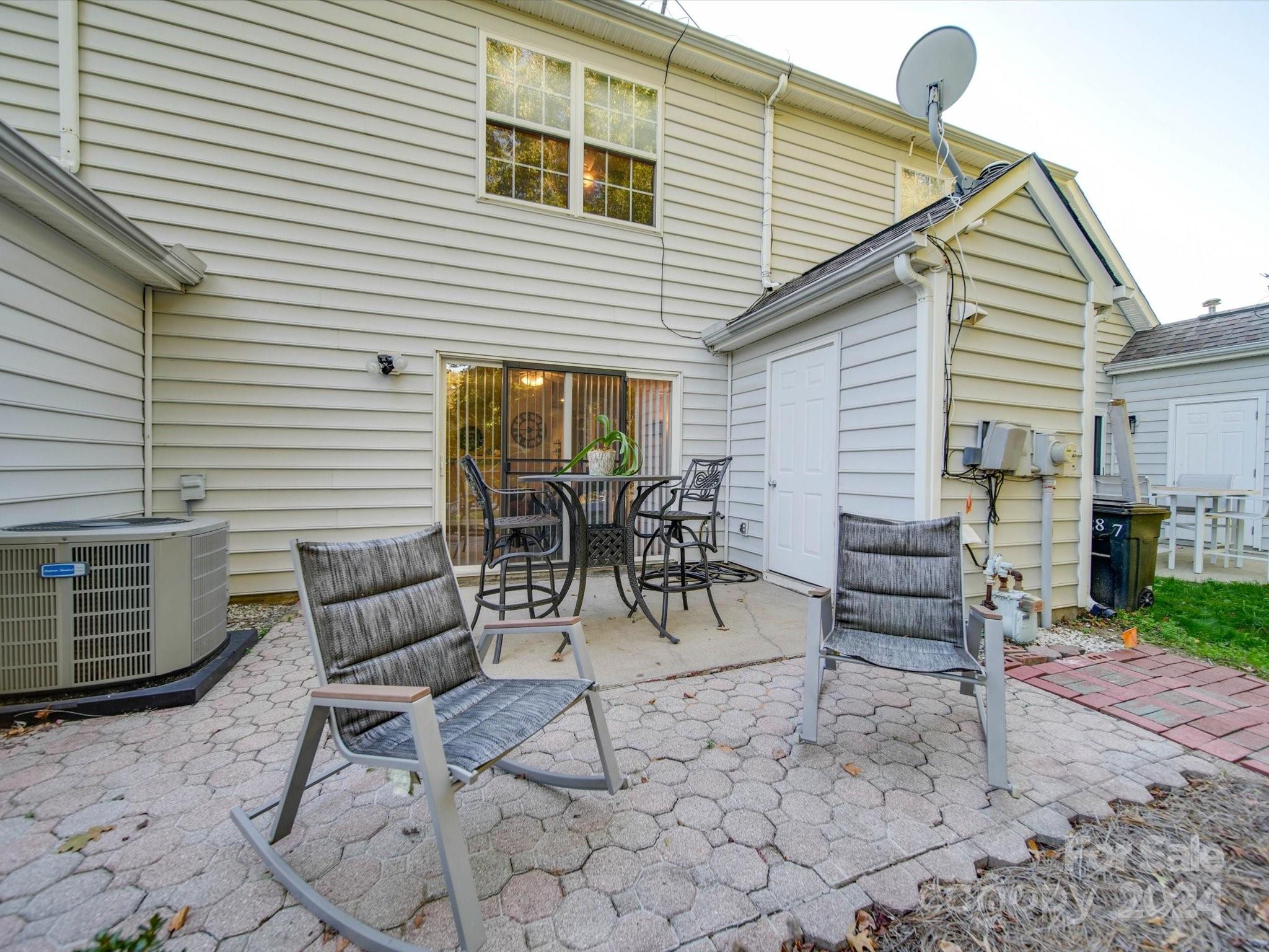 Sheffield Pointe - Residential